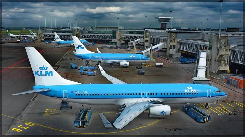 กรุงเทพฯ (Bangkok) - อัมสเตอร์ดัม (Amsterdam)