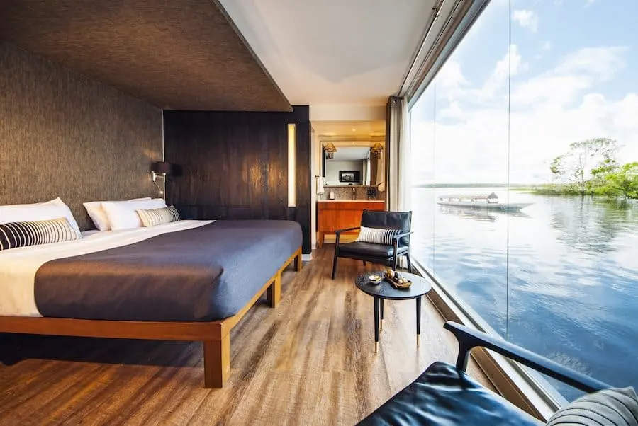 ภาพประกอบโปรแกรมวันที่ 4: Amazon River cruise