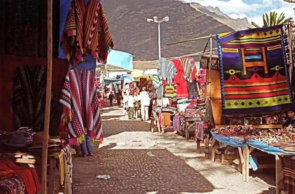 ภาพประกอบโปรแกรมวันที่ 20: Lima → Sacred Valley