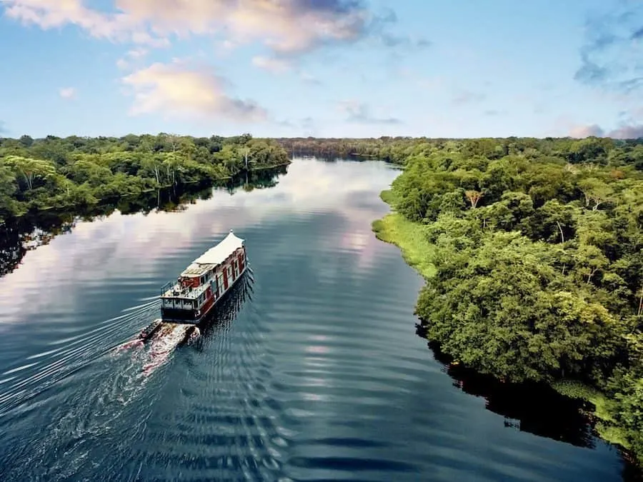 ภาพประกอบโปรแกรมวันที่ 3: Lima → Iquitos → Amazon River cruise