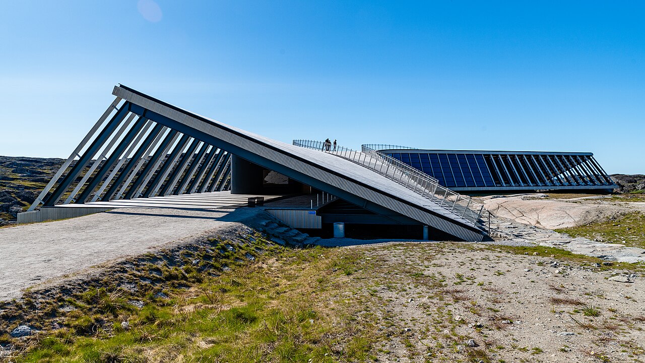 อาคาร Icefjord Centre ใน Ilulissat ภาพถ่ายฤดูร้อน
